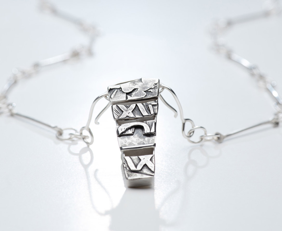 Lonni Hopkins Studio Jewelry pendant